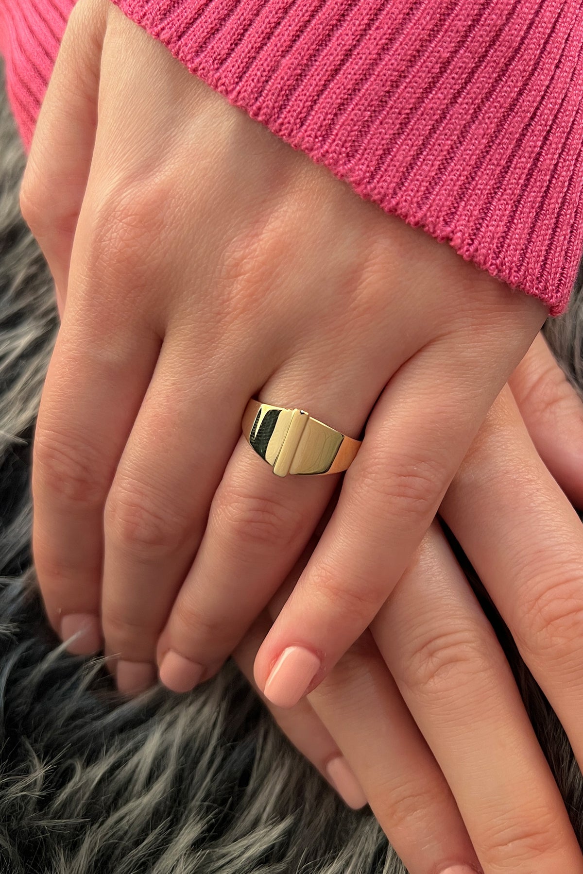 14ct Gold I Initial Ring