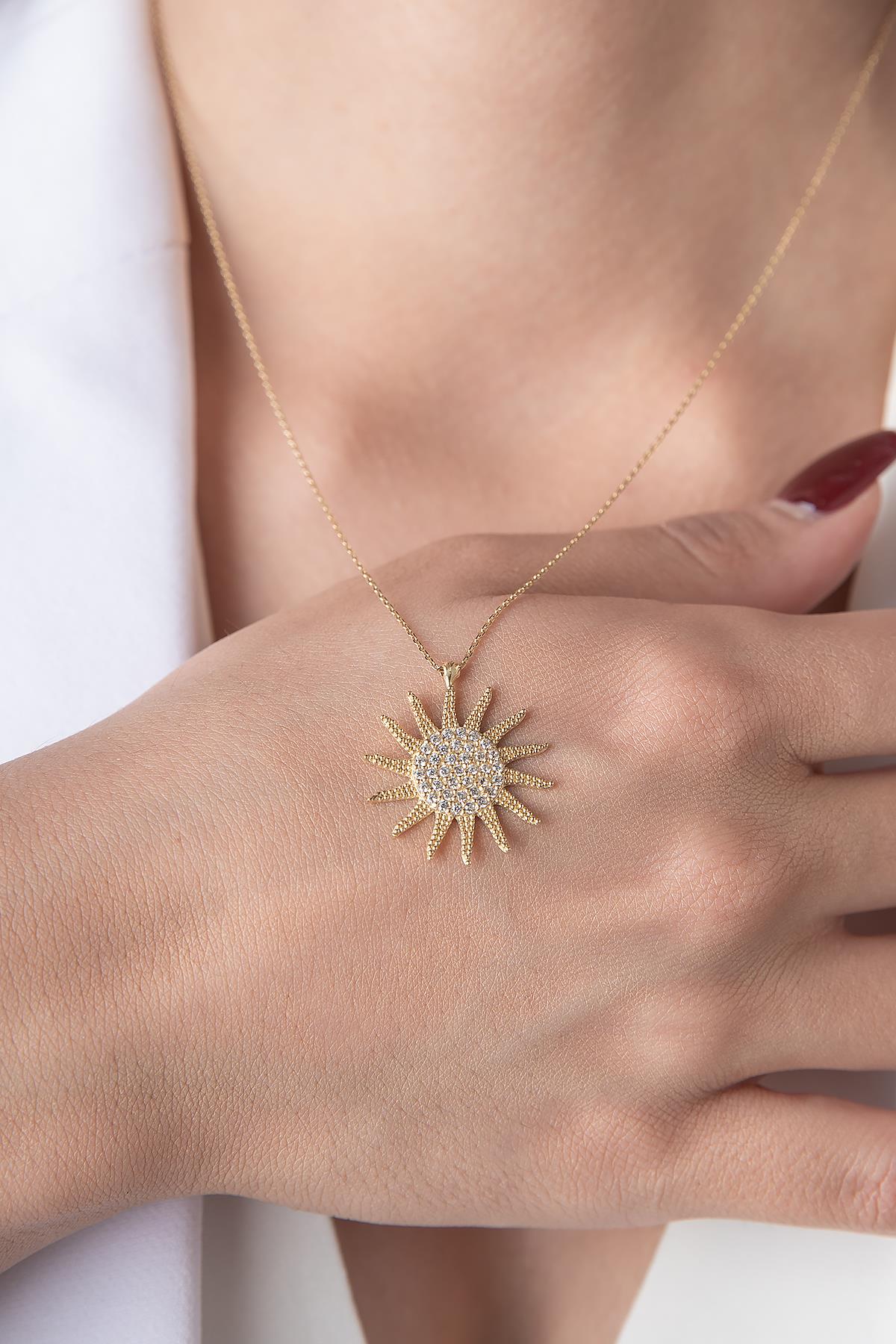 14ct Gold Large Sun Necklace