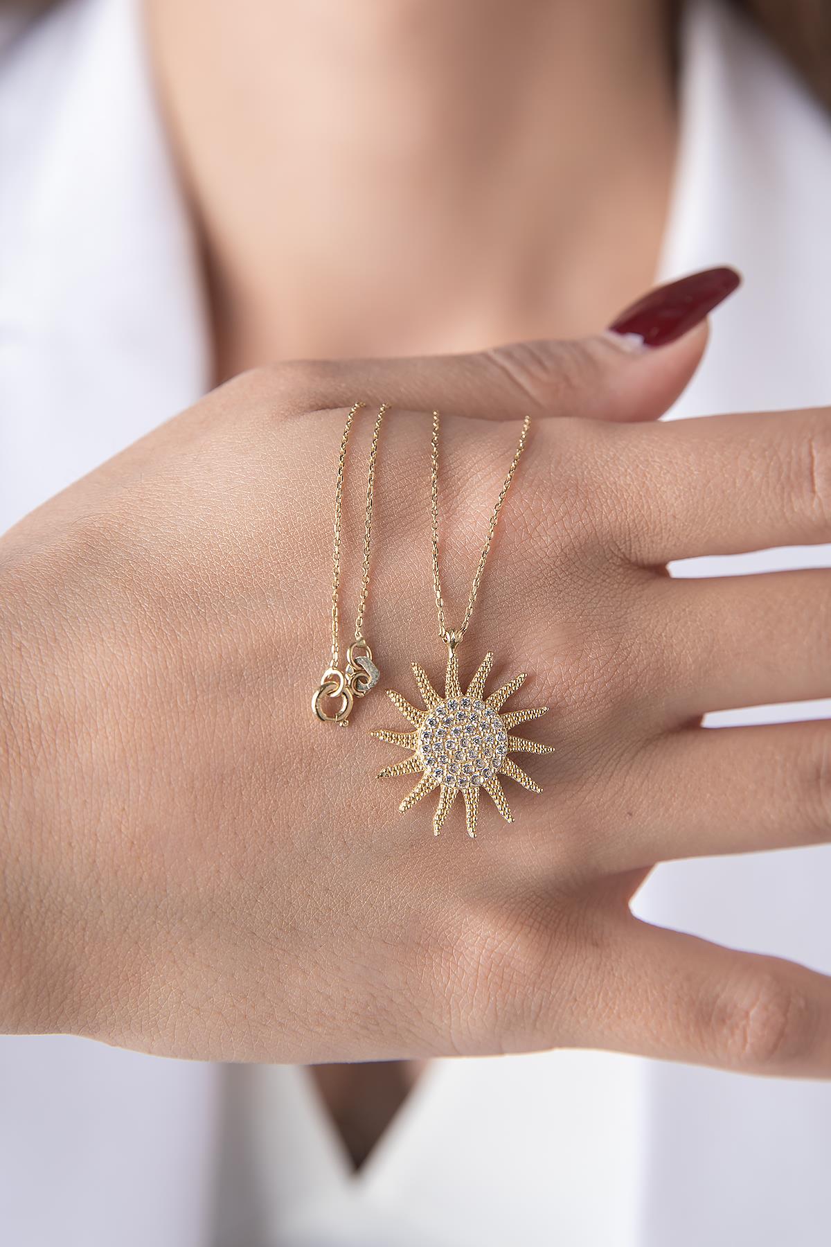 14ct Gold Large Sun Necklace