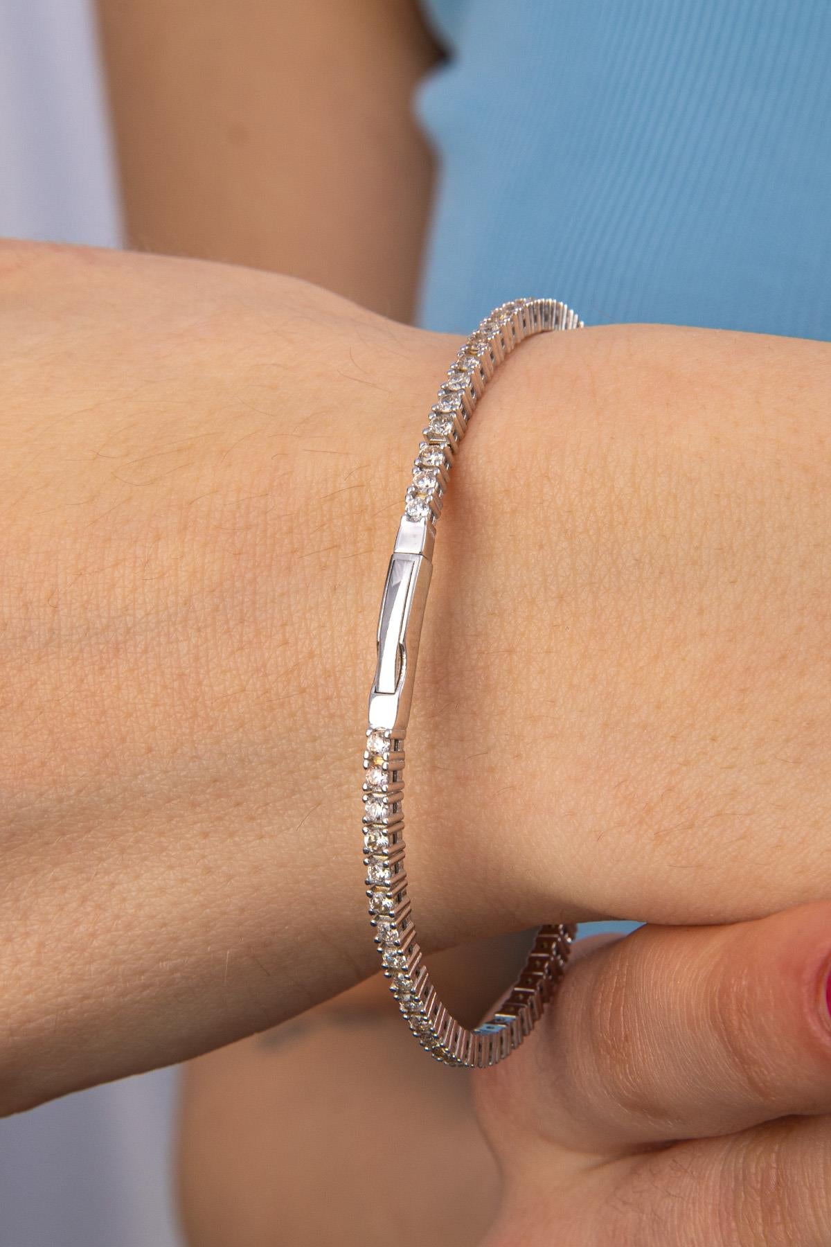 14ct Gold Tennis Bangle