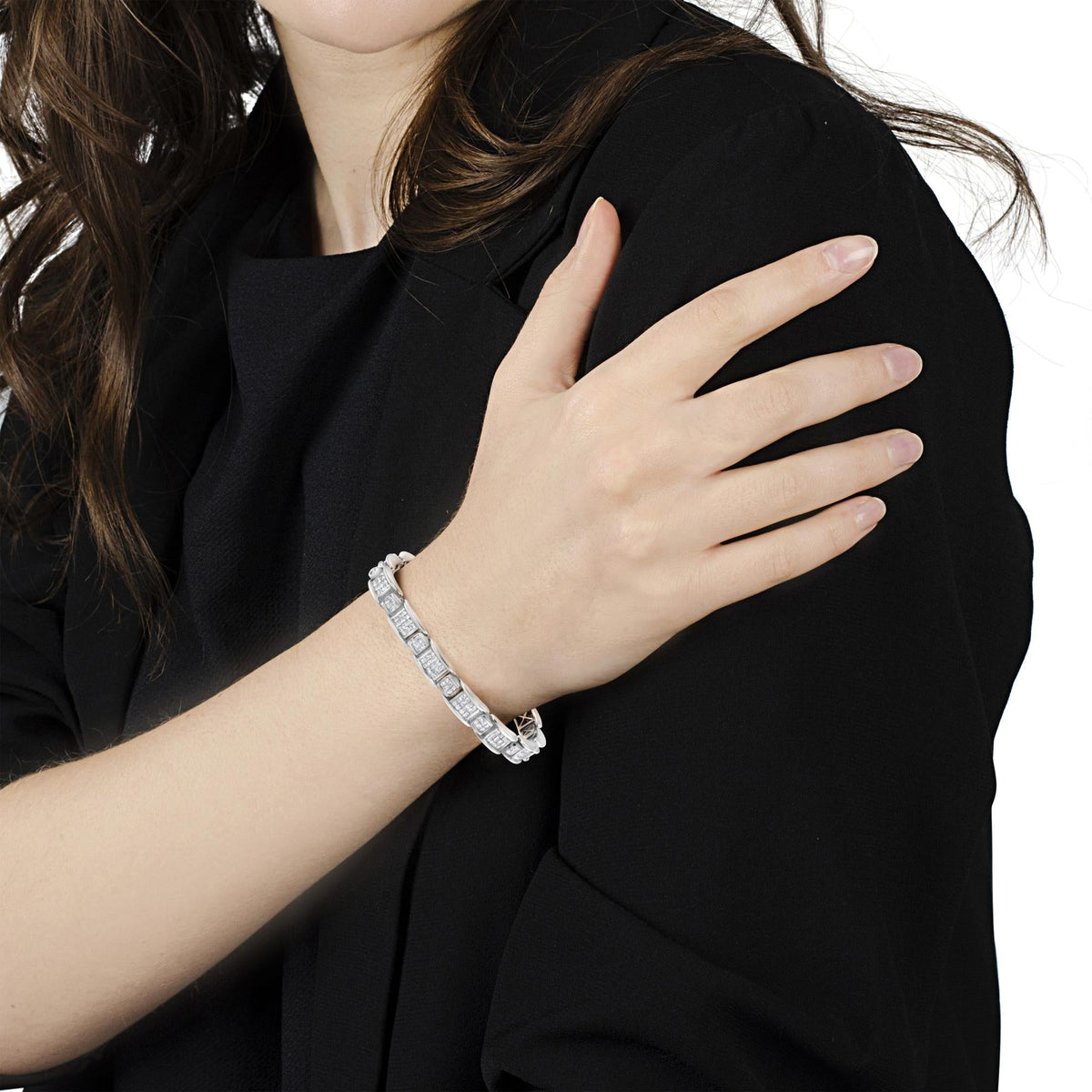 18K White Gold 5.0 Carat Princess Diamond Buckle Link Bracelet